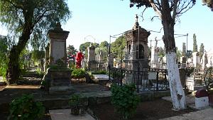 ORAN MARS 2012 12 cimetiere Tamazouet , nettoyage de printemps